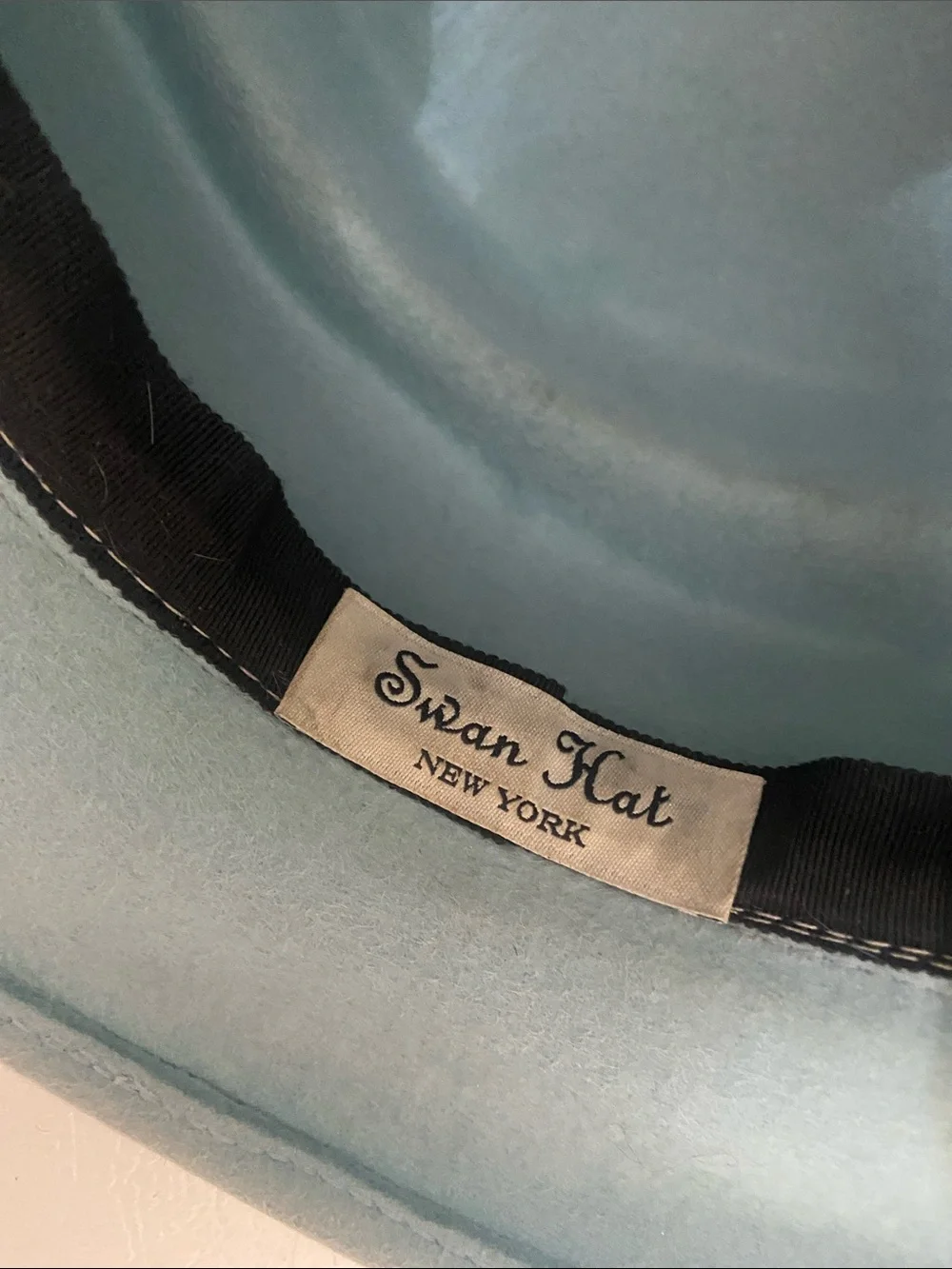 Pretty Dress Hat / Church Hat by Swan